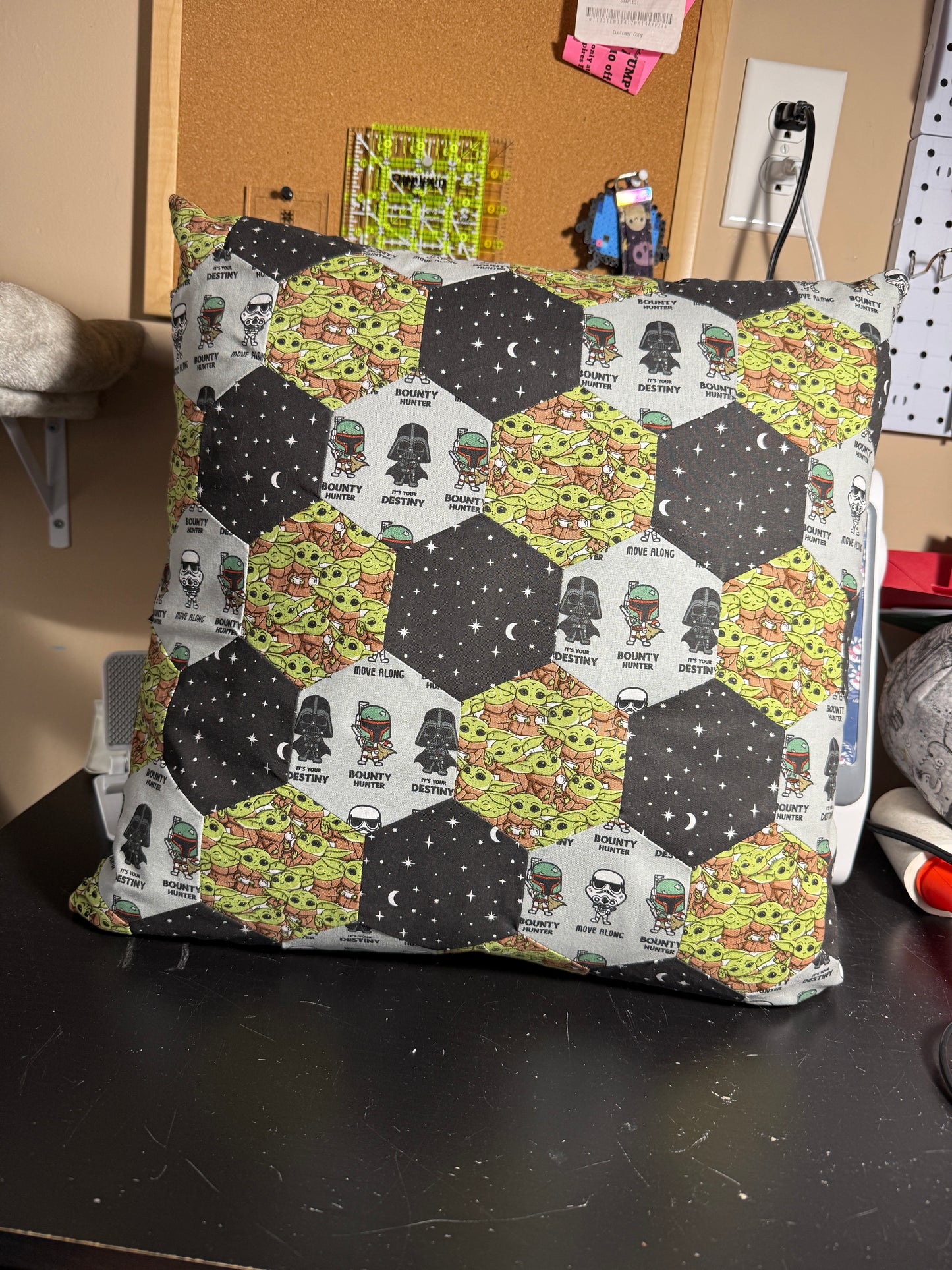 Star Wars – Inspired Decorative Throw Pillow 18x18
